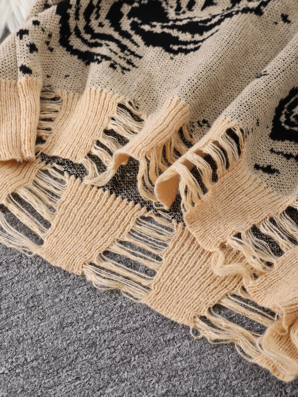 New Popular Street Ripped Abstract Starry Sky Pattern Pullover Ripped Sweater Casual round Neck Knitted Men'S Pullover