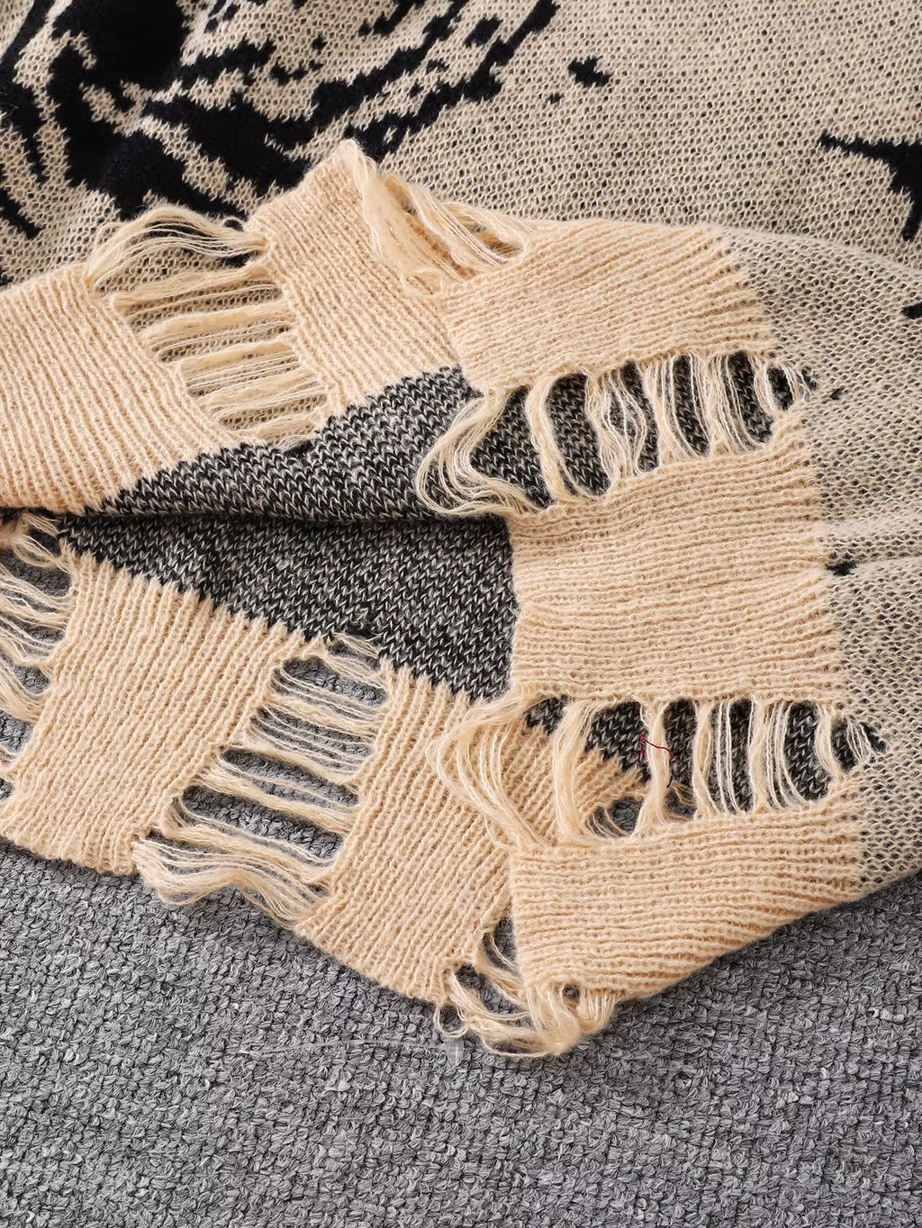 New Popular Street Ripped Abstract Starry Sky Pattern Pullover Ripped Sweater Casual round Neck Knitted Men'S Pullover